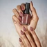 Kép 2/3 - CND Vinylux tartós ápoló körömlakk Wooded Bliss #386